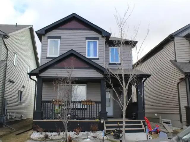 3 Bedroom House Edmonton AB 105150920