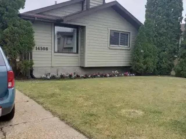 3 Bedroom House Edmonton AB 105198560