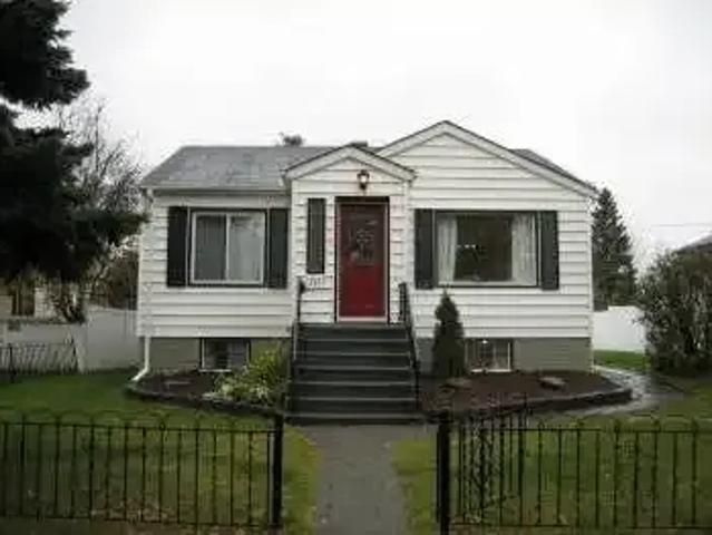 3 Bedroom House Edmonton AB 105234999