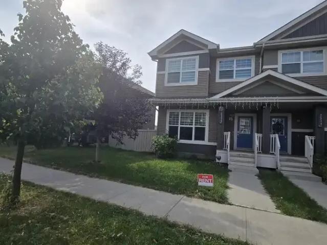 3 Bedroom House Edmonton AB 105327083