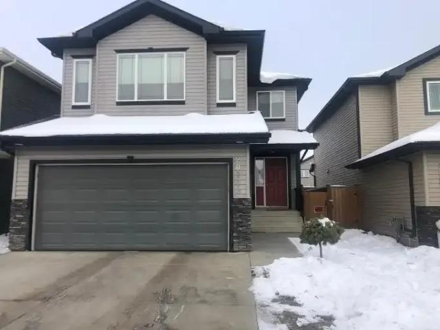 3 Bedroom House Edmonton AB 105782296