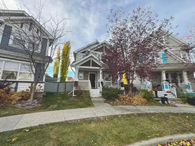 3 Bedroom House Edmonton AB 106148451