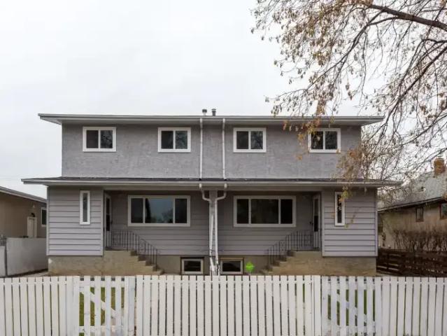 3 Bedroom House Edmonton AB 103594347