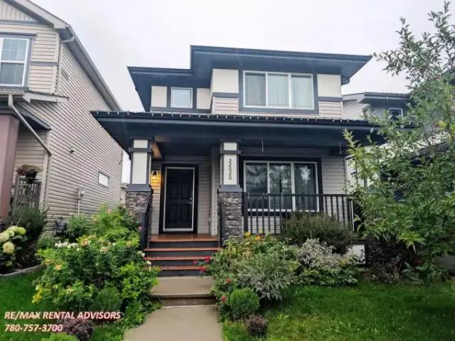 3 Bedroom House Edmonton AB LS105047990