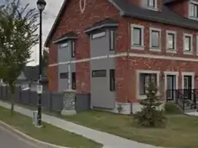 3 Bedroom House Edmonton AB LS105150773