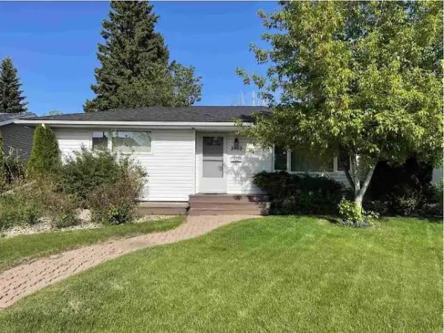 3 Bedroom House Edmonton AB LS105235005