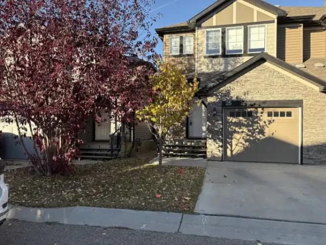 3 Bedroom House Edmonton AB LS105309377