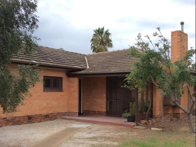 3 Bedroom House Elizabeth South, 105626527