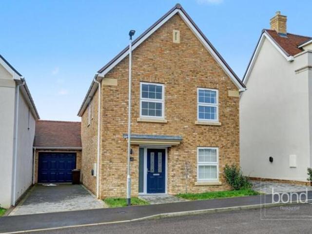 3 Bedroom House Essex Essex 101892094