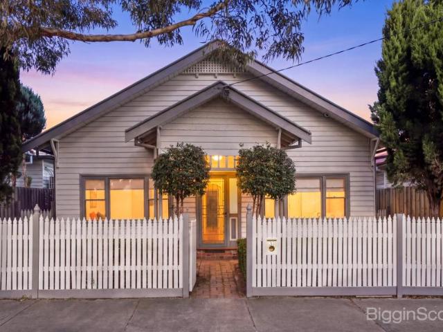 3 Bedroom House Footscray VIC 105865026