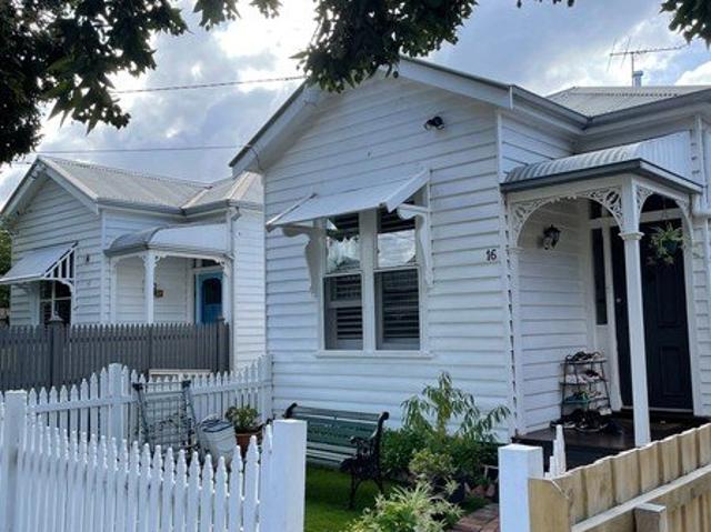 3 Bedroom House For Lease In Newtown