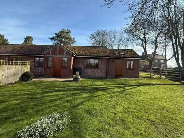 3 bedroom house for rent in Church Barn, Leam Bank Farm, Wappe.