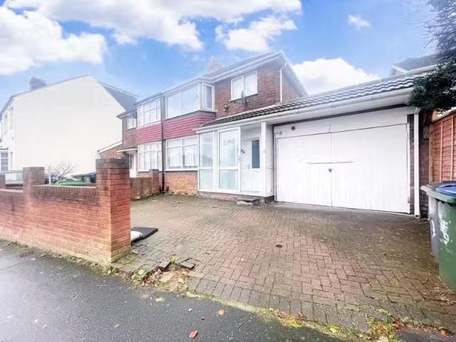 3 bedroom house for rent in Black Lake, WEST BROMWICH, B70