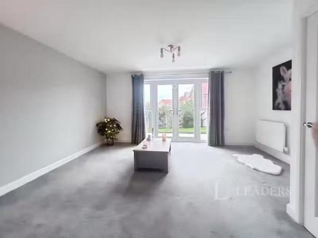 3 bedroom house for rent in Brine Well Crescent, Stoke Prior.