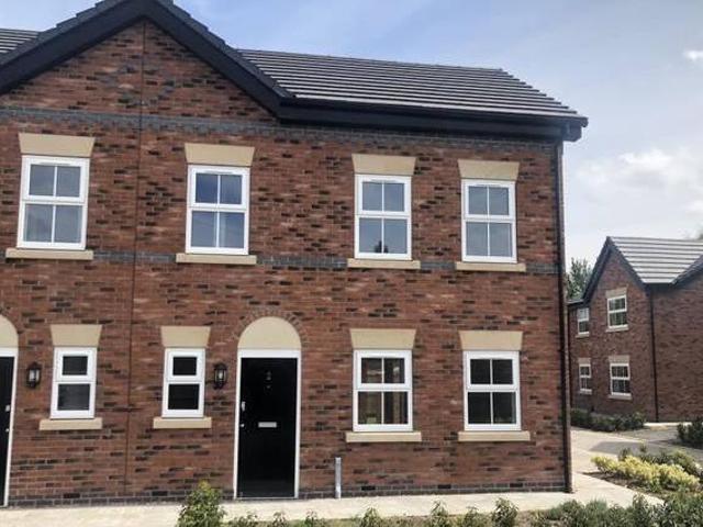 3 bedroom house for rent in Britannia Close Crewe CW1