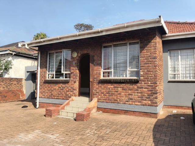 3 Bedroom House For Rent in Glenwood, Durban