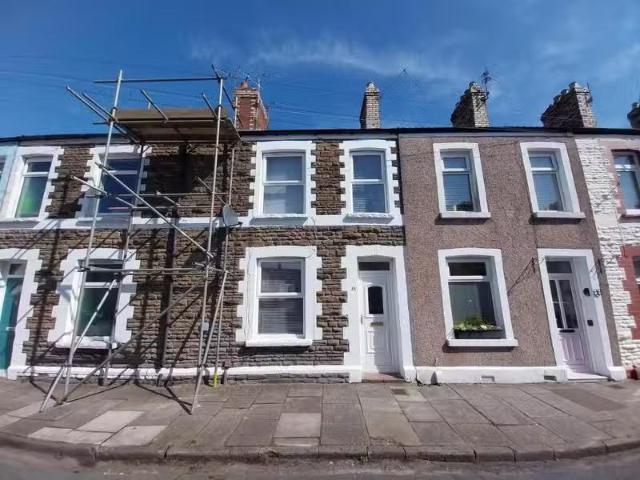 3 bedroom house for rent in Dorset Street, Cardiff, CF11