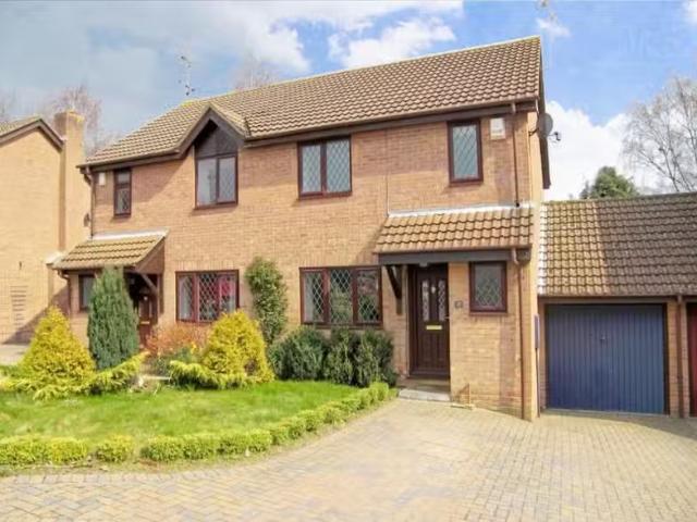 3 bedroom house for rent in Denham Close, Canford Heath, BH17