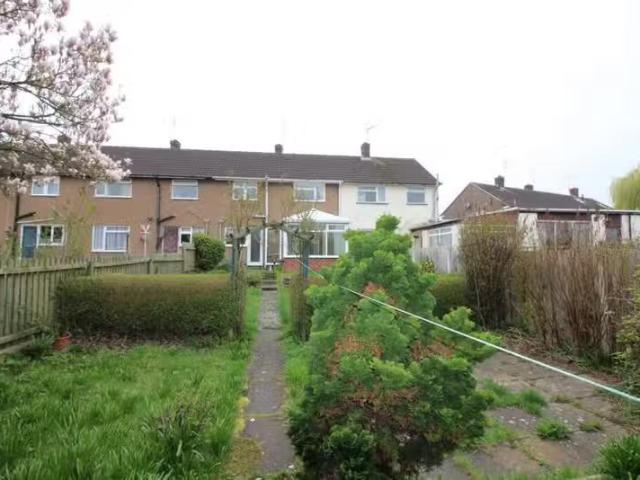 3 bedroom house for rent in Dunclent Crescent, Kidderminster.