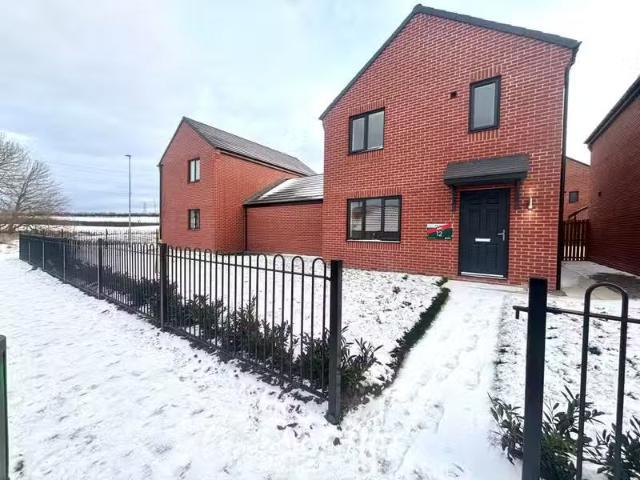 3 bedroom house for rent in King Charles Gardens, South Hetton.