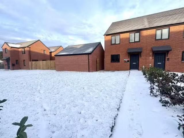 3 bedroom house for rent in King Charles Gardens, South Hetton.