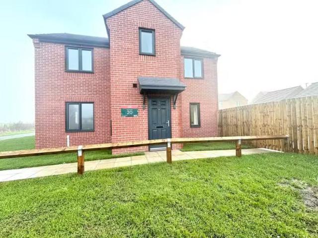 3 bedroom house for rent in King Charles Gardens, South Hetton.