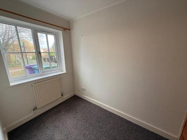 3 bedroom house for rent in Lockfields View, L3