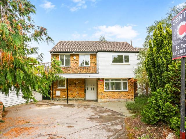 3 bedroom house for rent in Manor Road, Cheam, Sutton
