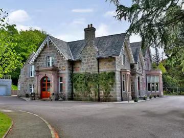 Cults Aberdeen, AB15, North East Scotland, Shetland