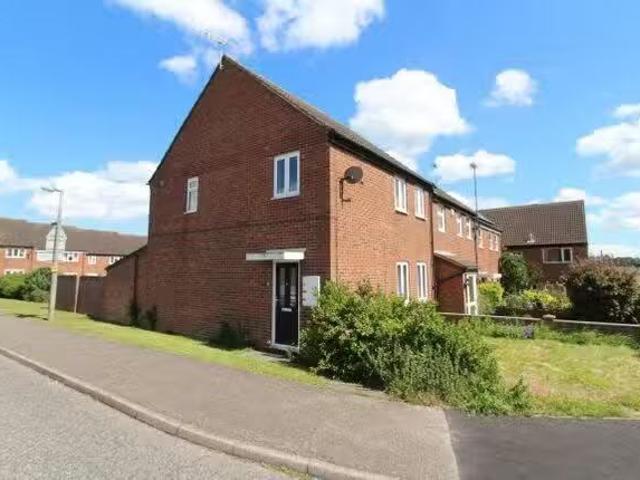 3 bedroom house for rent in Stanley Wooster Way, Colchester, E.