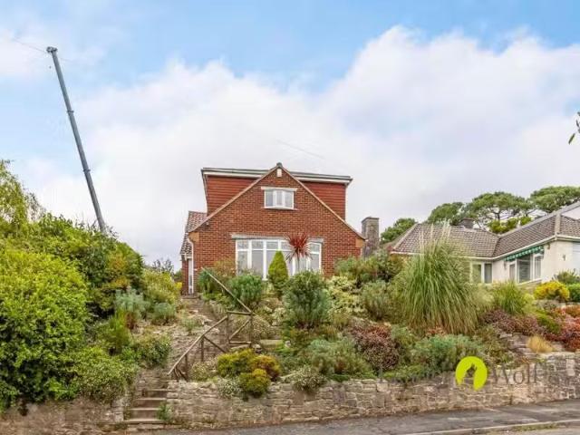 3 bedroom house for rent in Partridge Drive, Poole, Dorset, BH14