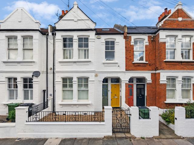 3 bedroom house for rent in Wardo Avenue, London, SW6