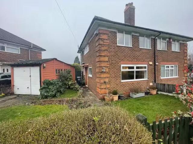 3 bedroom house for rent in Weoley Castle Road, Selly Oak, B29
