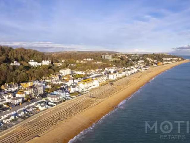 3 bedroom house for rent in Wilberforce Road, Sandgate, CT20