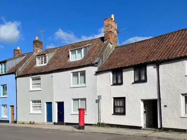 3 bedroom house for rent in Tucker Street, Wells, BA5