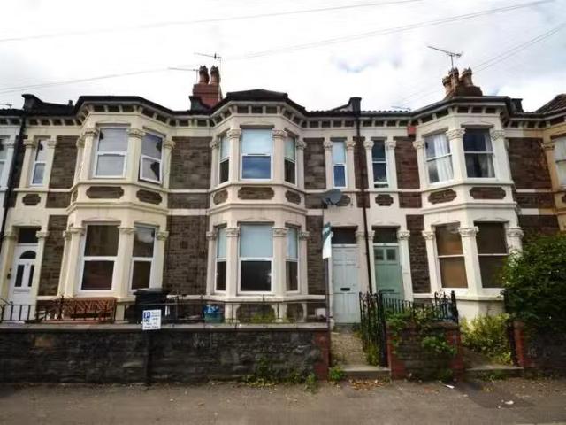 3 bedroom house for rent in Tudor Road, St Agnes, Bristol, BS2