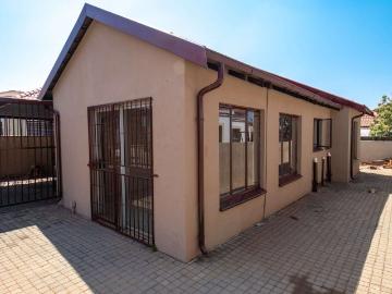Lotus Gardens, Madibeng Local Municipality, Bojanala Platinum District Municipality, Gauteng, South Africa