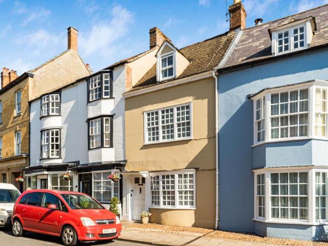 3 bedroom house for sale