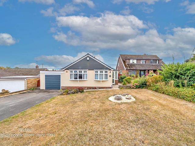2 bedroom detached bungalow for sale
