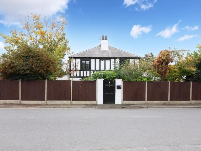 3 bedroom house for sale