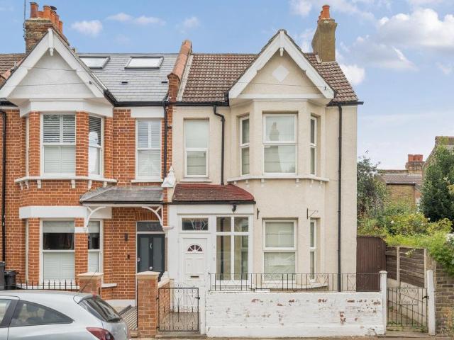 3 bedroom house for sale