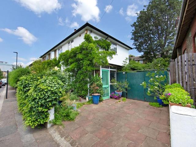 3 bedroom house for sale