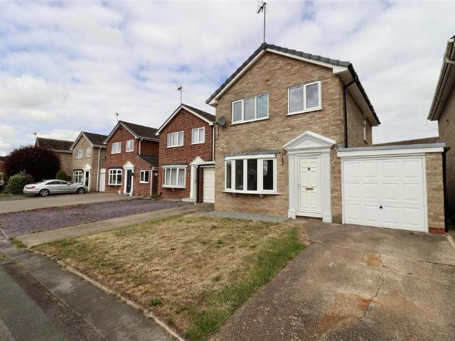 3 bedroom detached house for sale