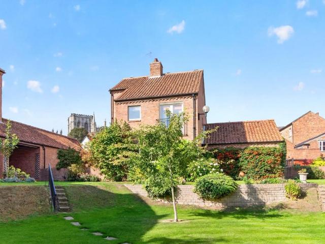 3 bedroom house for sale