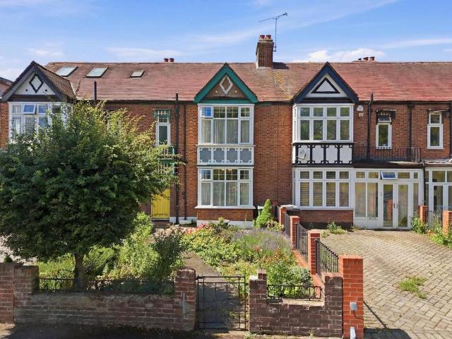 3 bedroom house for sale