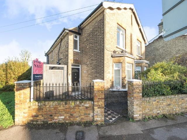 3 bedroom house for sale