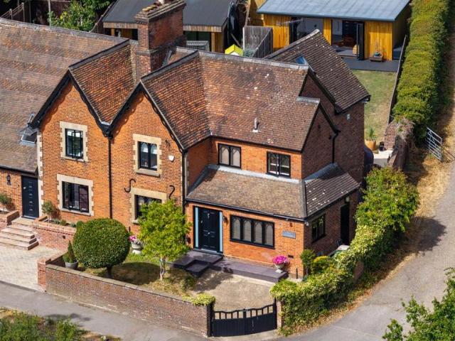 3 bedroom house for sale