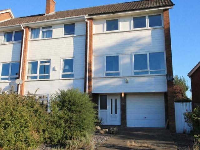 3 bedroom house for sale