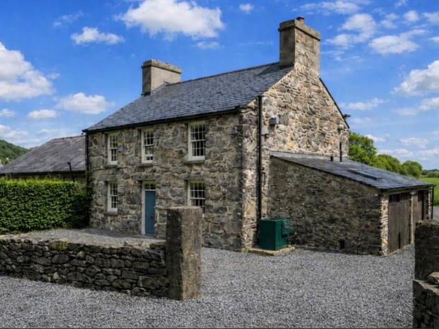 3 bedroom house for sale