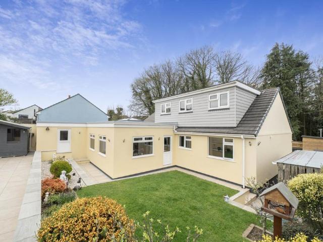 3 bedroom bungalow for sale
